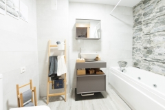 Reforma baño/hidromasaje en piso en Benicàssim